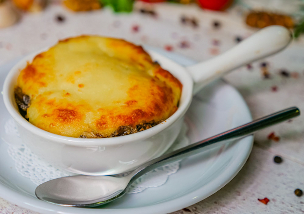 Жульен с курицей и грибами